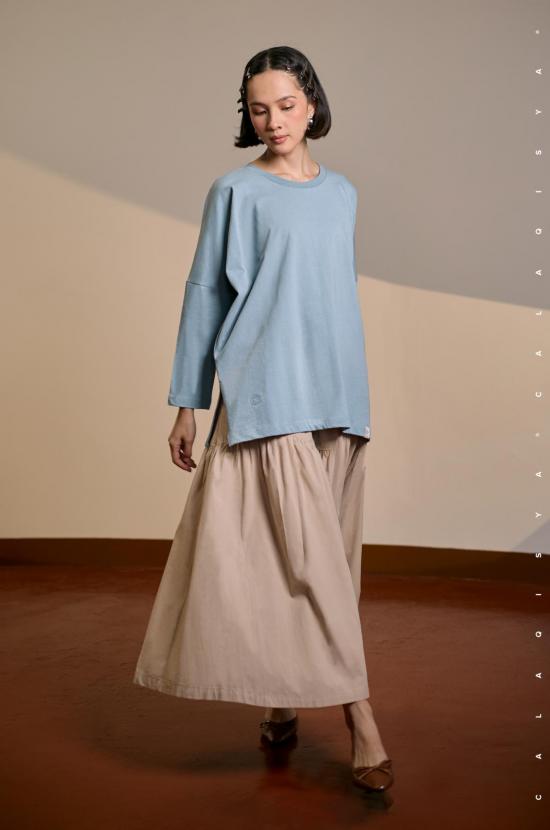 COMFORTWEAR BREATHE: BATWING SHIRT 2.0 IN STERLING BLUE