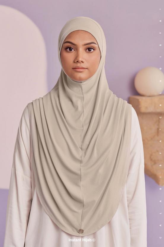 ELEMENT INSTANT HIJAB (XL) IN SUMMER SAND (ODOURLESS)