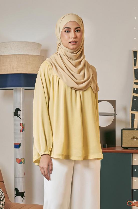 KATE TOP IN PASTEL YELLOW (FULLY LINED)