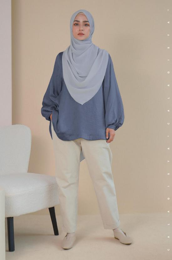 LAUREL BALLOON SLEEVE TOP IN CROWN BLUE (FULLY LINED)