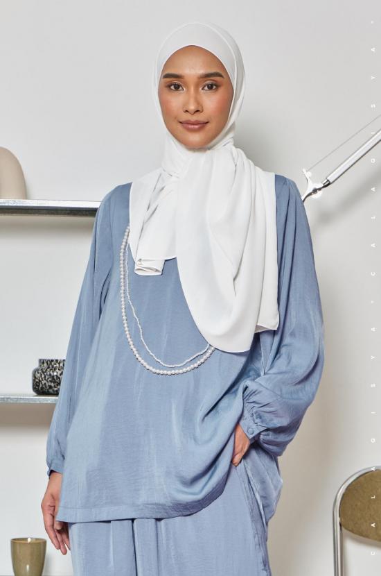 LAUREL BALLOON SLEEVE TOP IN FADED DENIM (FULLY LINED)