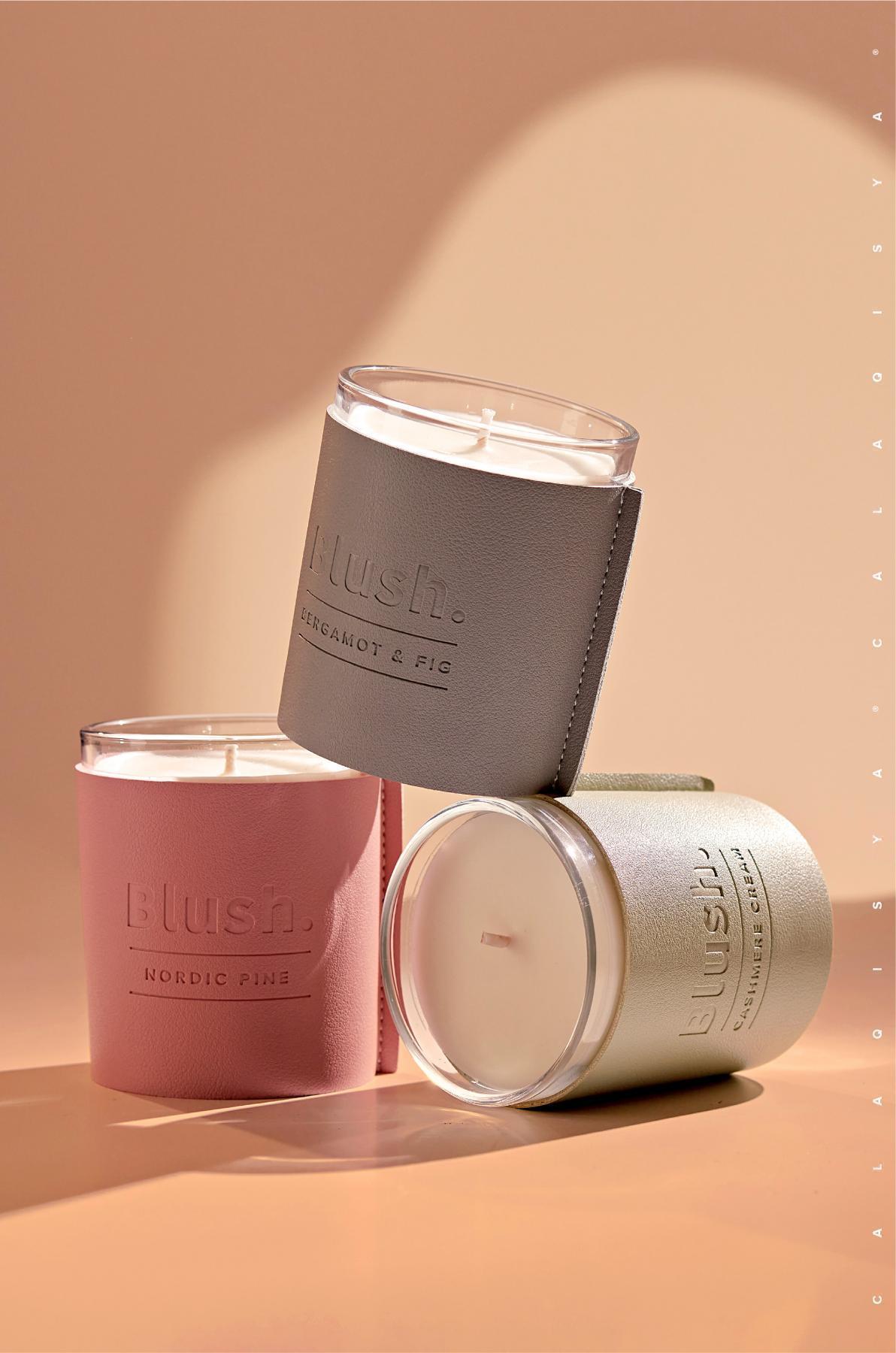BLUSH SCENTED CANDLE IN NORDIC PINE